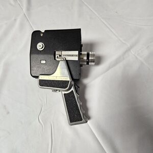 Vintage Bell &‎ Howell Zoom Reflex Autoload 8mm Movie Camera Model 315